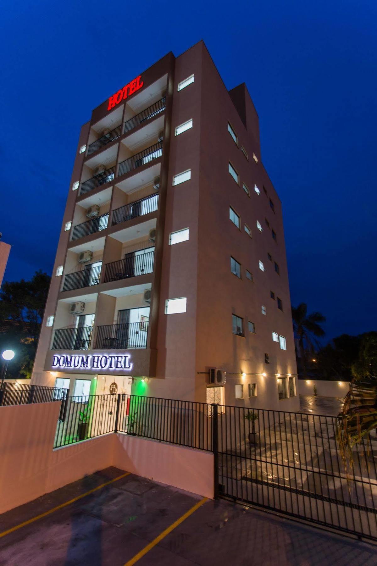Domum Hotel Pindamonhangaba Zewnętrze zdjęcie