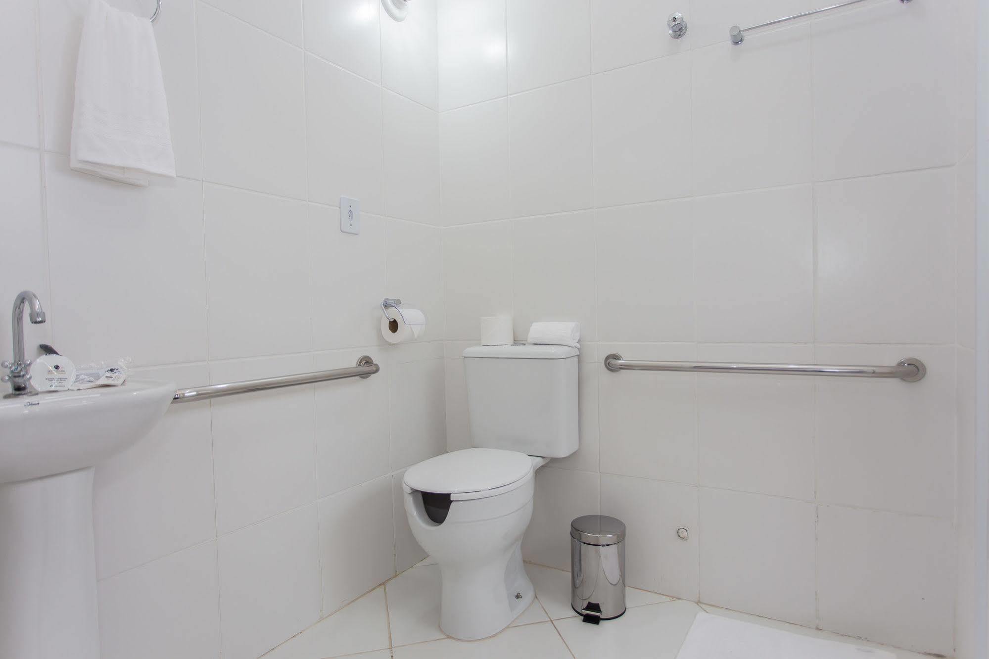 Domum Hotel Pindamonhangaba Zewnętrze zdjęcie